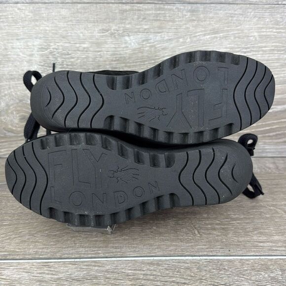 Fly London Yebi Black Suede Women’s Size 8.5/EU 39 Wrap Wedge Ankle Bootie - Picture 8 of 11